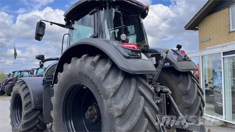 Valtra S294 トラクター