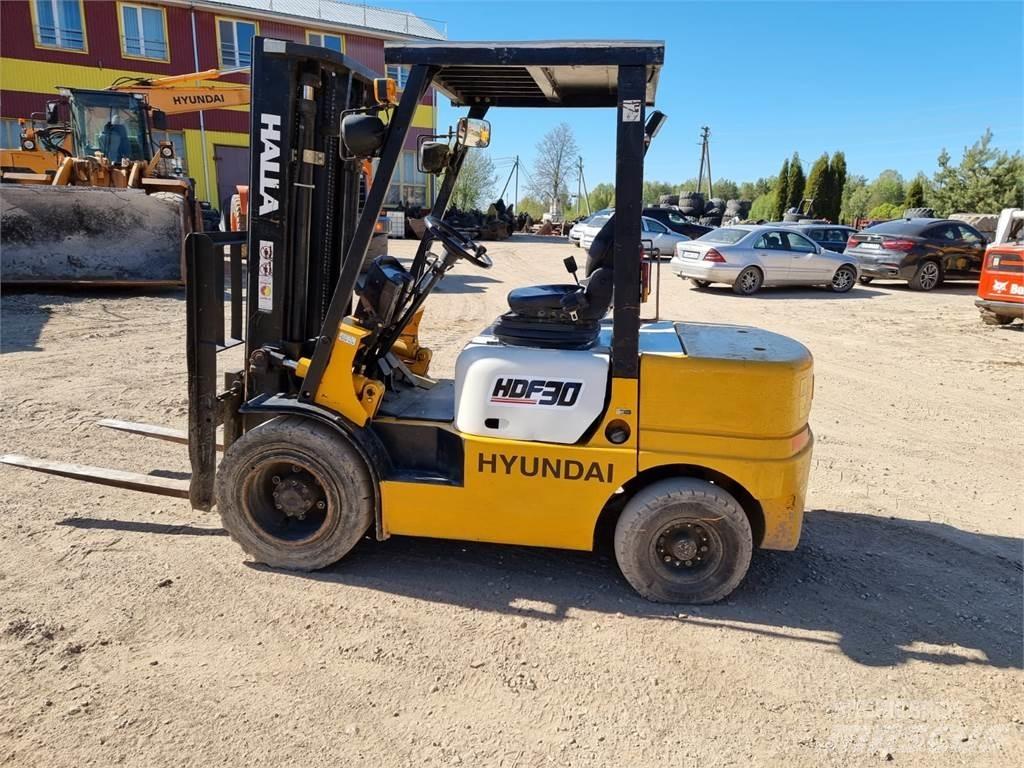 Hyundai Halla HDF30 ディーゼル・軽油