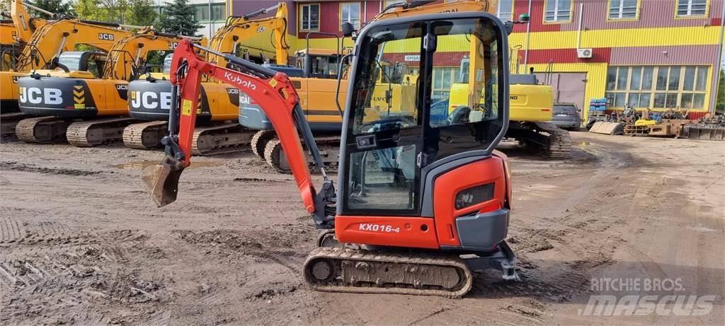 Kubota KX 016-4 ミニ油圧ショベル 7t以下（ミニユンボ・ミニディガー）