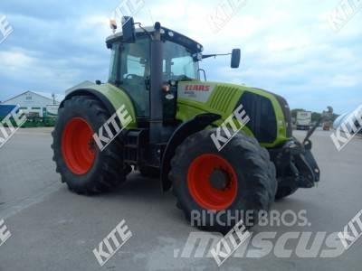 CLAAS Axion 820 トラクター