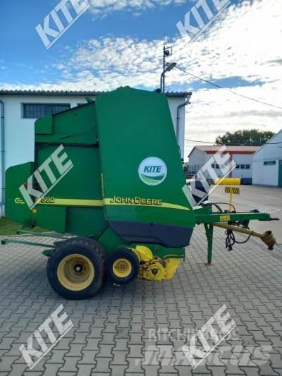 John Deere 592 ラウンドベーラー
