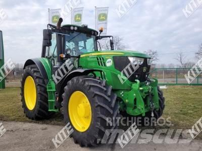 John Deere 6155M トラクター