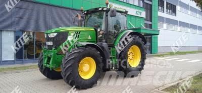 John Deere 6210R トラクター