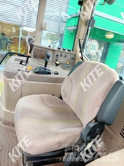 John Deere 6330 トラクター