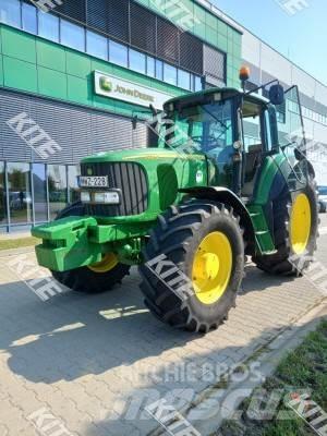 John Deere 6920S トラクター