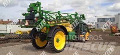 John Deere 732i/21 牽引型スプレイヤー