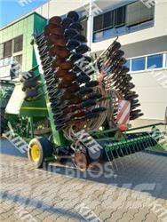 John Deere 740A ドリル