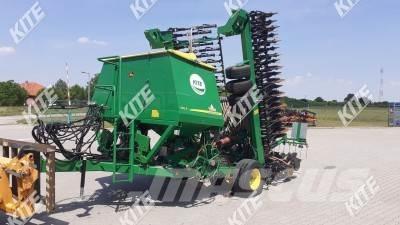 John Deere 740A 9M ドリル
