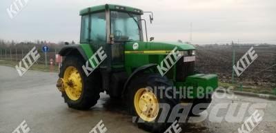 John Deere 7810 トラクター