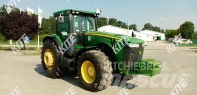 John Deere 8285R トラクター
