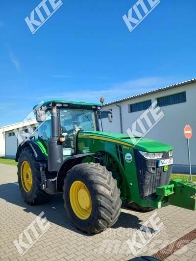 John Deere 8345R トラクター