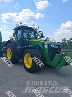 John Deere 8400R トラクター