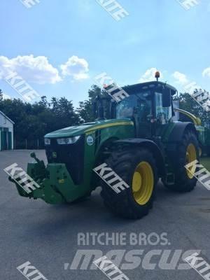 John Deere 8400R トラクター