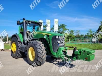John Deere 8430 トラクター