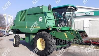 John Deere 9640 WTS 2WD コンバイン
