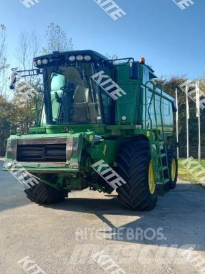 John Deere C670 2WD コンバイン