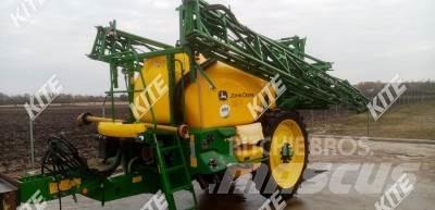 John Deere M740/27M 牽引型スプレイヤー