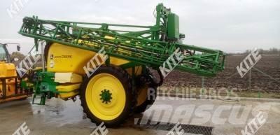 John Deere M740/27M 牽引型スプレイヤー