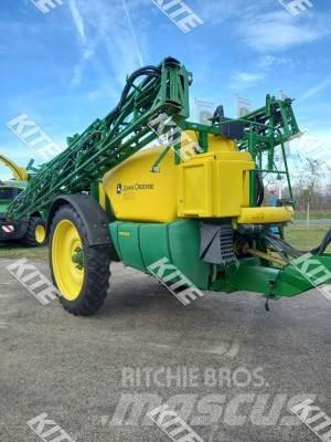John Deere M740I/30 牽引型スプレイヤー