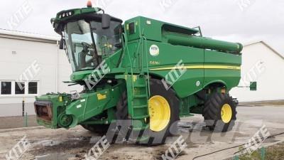 John Deere S670 コンバイン