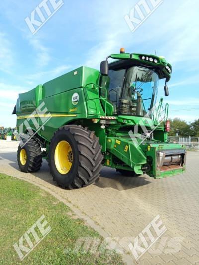 John Deere S690 コンバイン