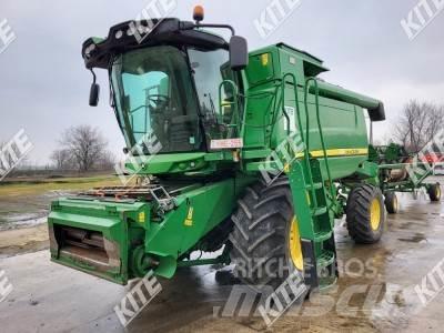 John Deere T550 2WD コンバイン