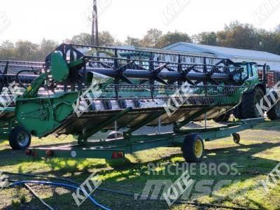 John Deere T660 コンバイン