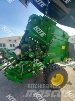 John Deere V451M ラウンドベーラー