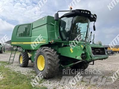 John Deere W650 コンバイン