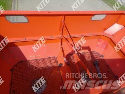 Kuhn Axis 30.1 ブームスプレイヤー