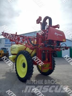 Kverneland Ikarus S28 牽引型スプレイヤー