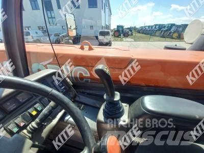 Manitou MLT 835-120 LS 農業用テレハンドラー