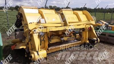 New Holland MF 875W コンバイン・ハーベスター・ヘッド