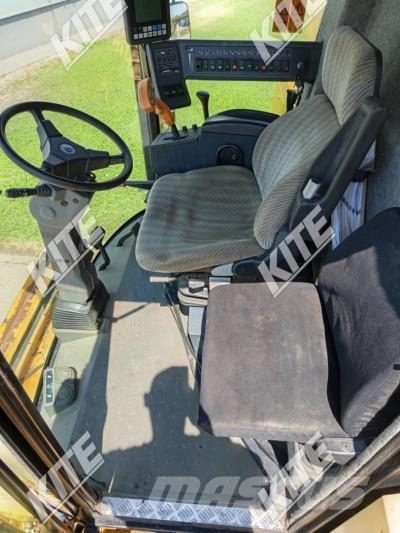 New Holland TX66 コンバイン