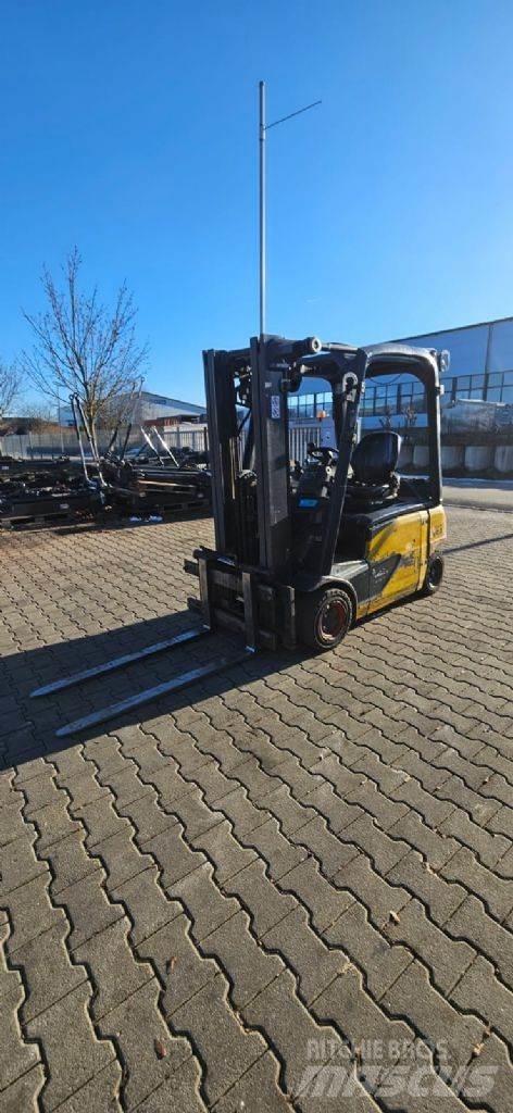 Linde E 16 P-02 バッテリーフォークリフト