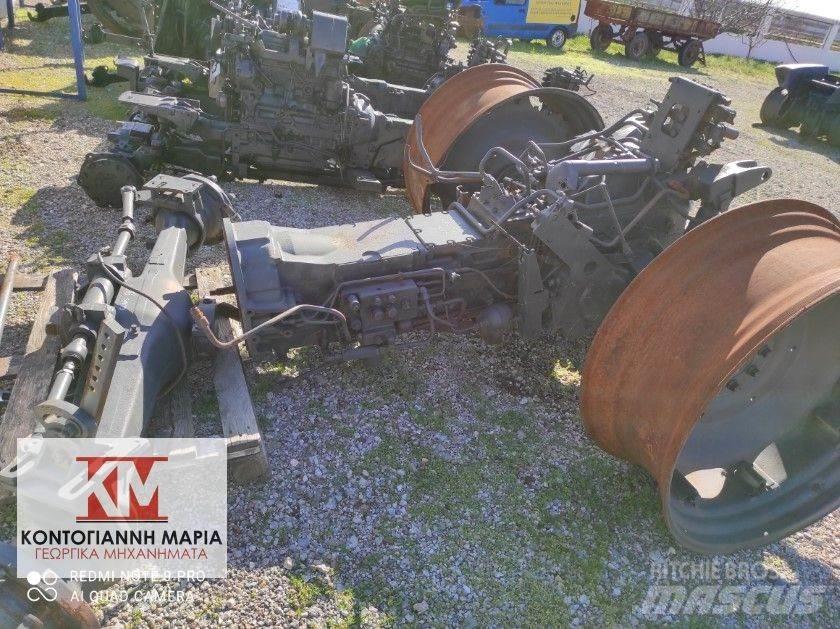 CLAAS CELTIS 456 トラクター