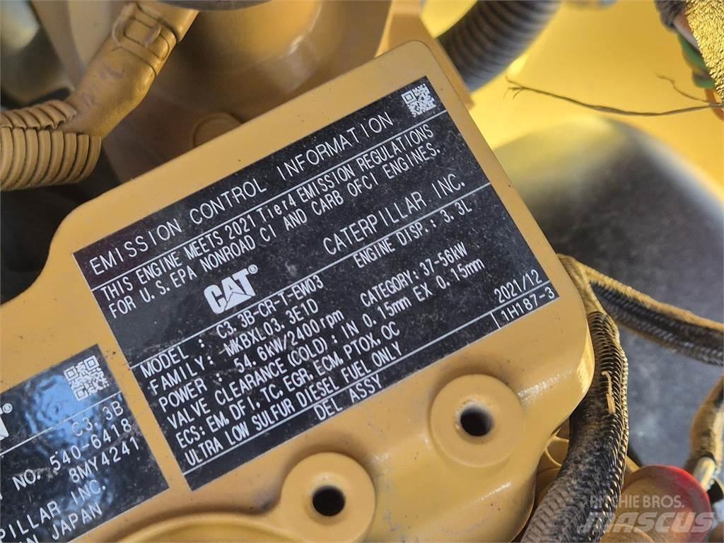 CAT 908 M ホイールローダー・タイヤショベル