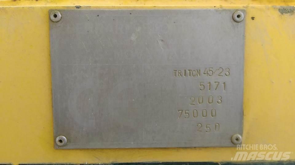 Belotti TRITON FB45/23 テレスコーピックハンドラー