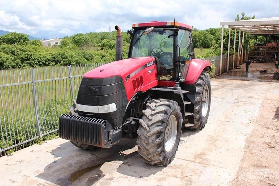 CASE Magnum 310 トラクター