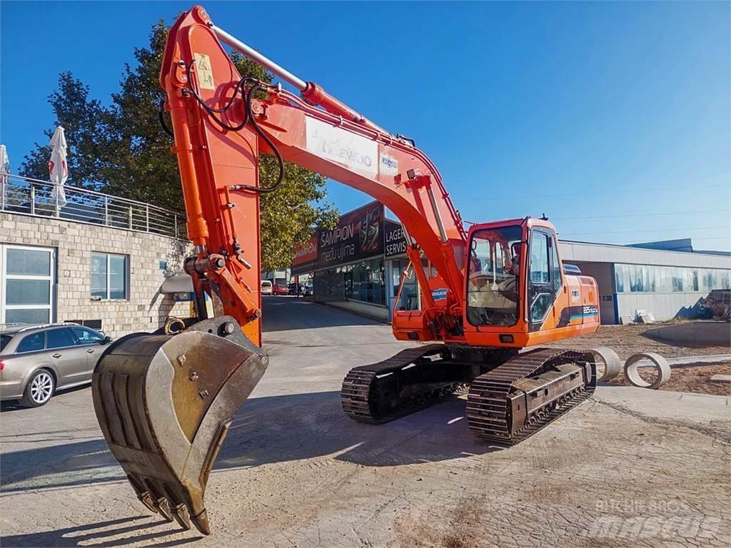 Doosan SOLAR 225NLC-V 大型油圧ショベル12t以上（パワーショベル・ユンボ）