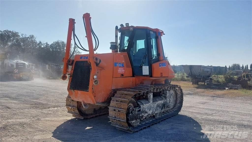 Fiat-Kobelco D180 ブルドーザー