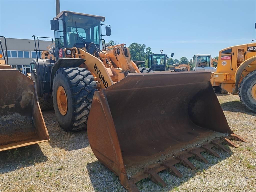 Hyundai HL770-9A ホイールローダー・タイヤショベル