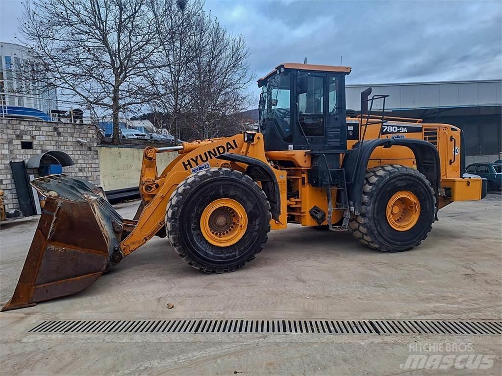 Hyundai HL780-9A ホイールローダー・タイヤショベル