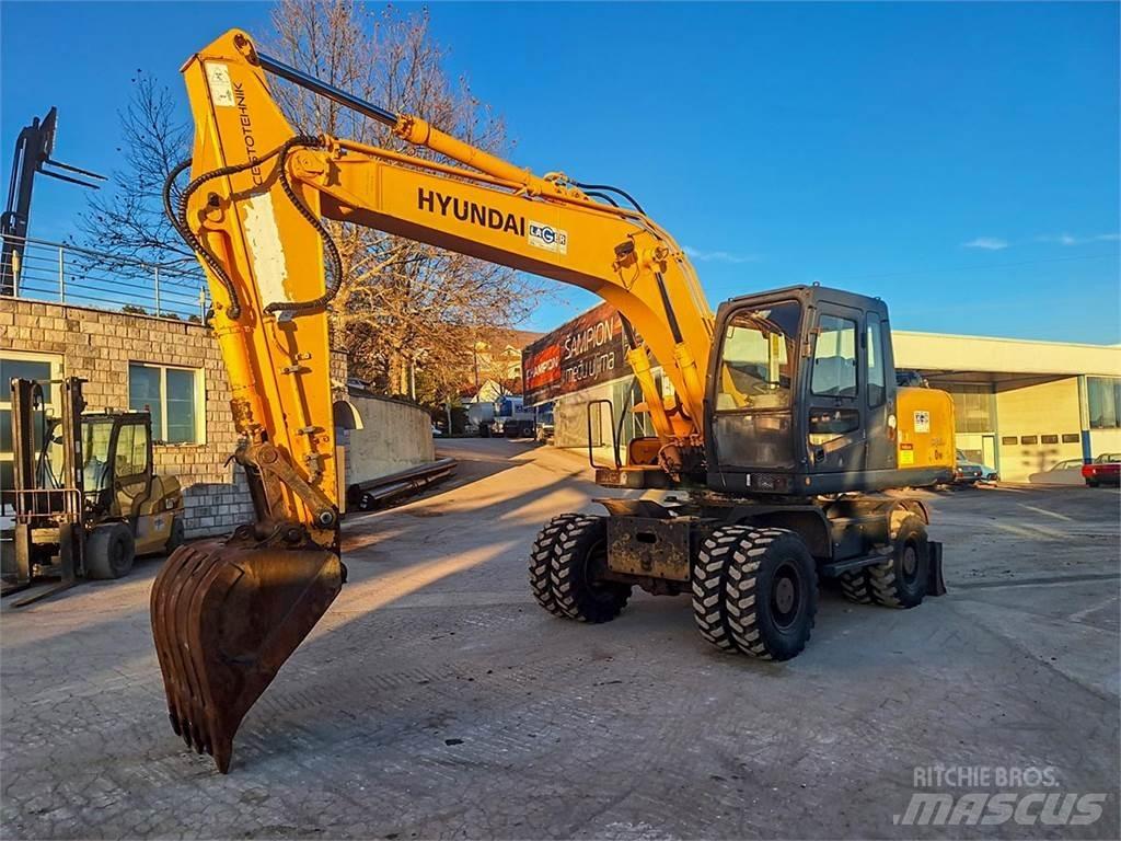 Hyundai R170W-7A ホイール式油圧ショベル（パワーショベル・ユンボ・バックホー）
