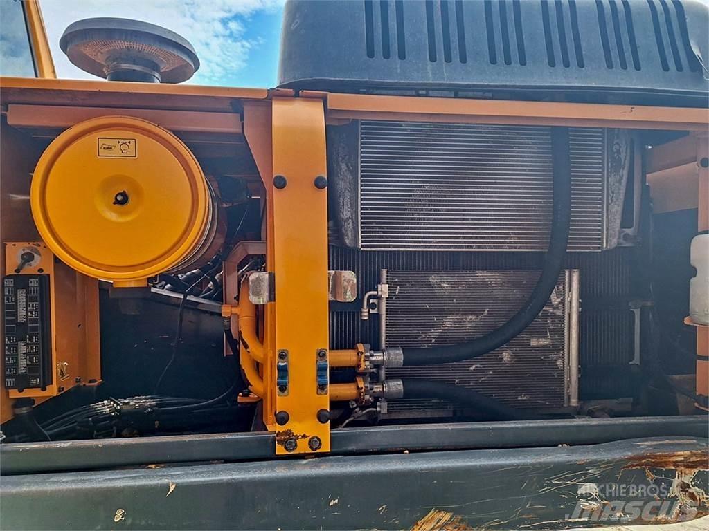 Hyundai R330LC-9 大型油圧ショベル12t以上（パワーショベル・ユンボ）