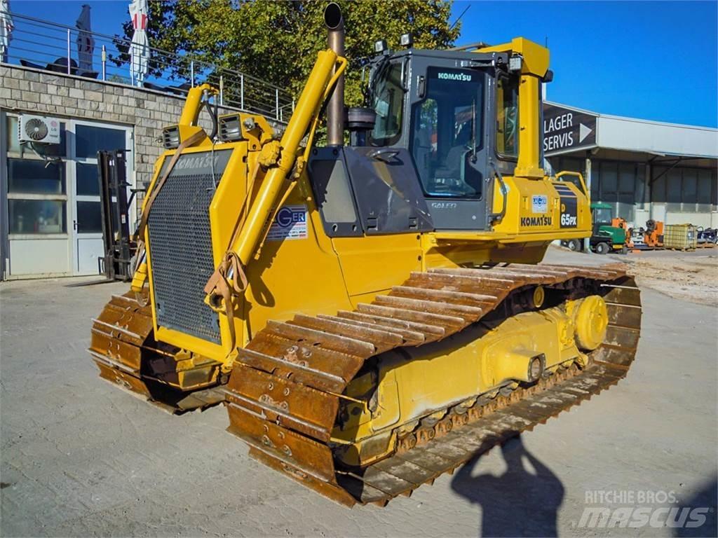 Komatsu D65PX-15EO ブルドーザー