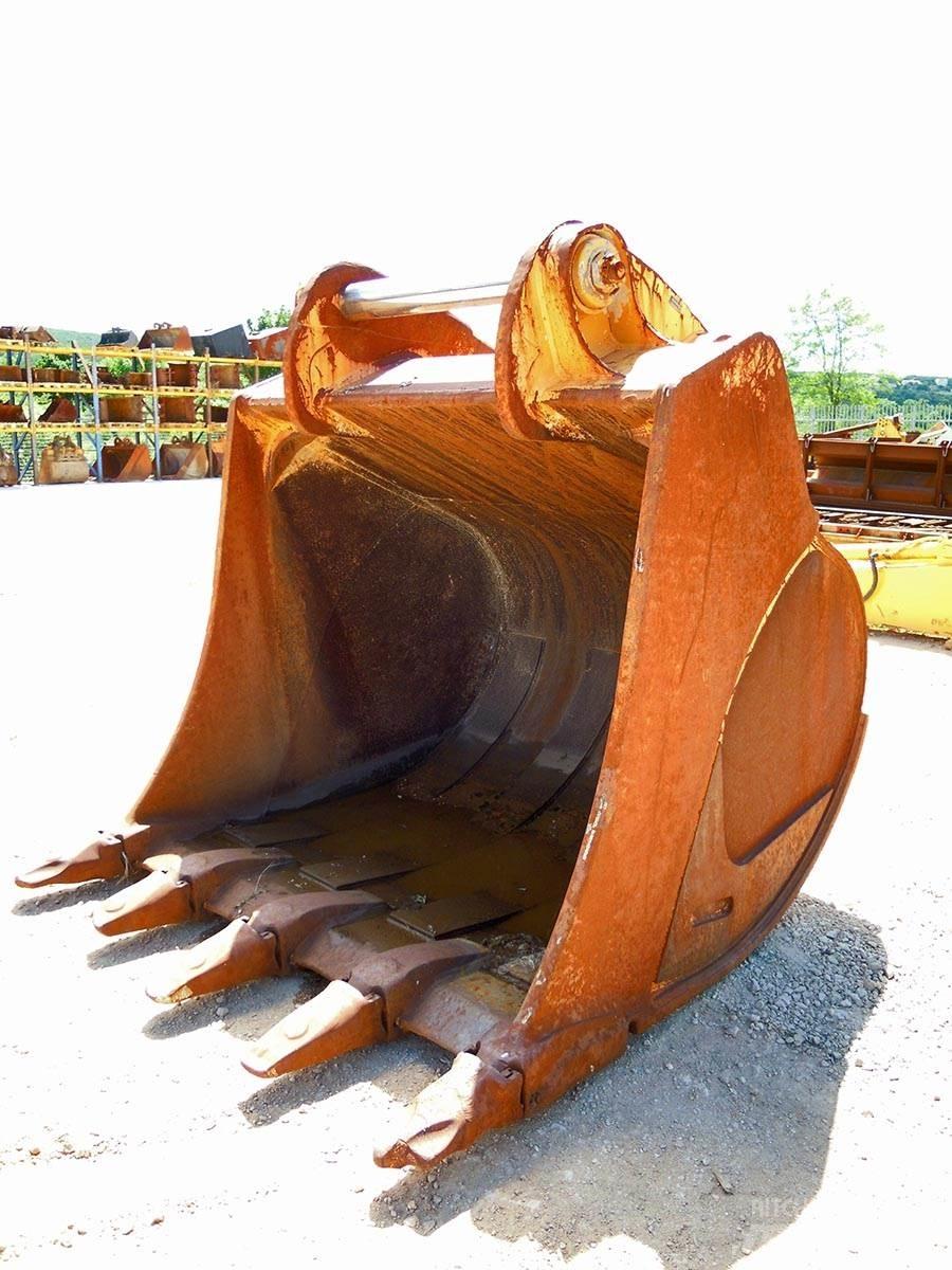  KORPA / BUCKET 1950mm 4,8m3 建設機械 -　その他