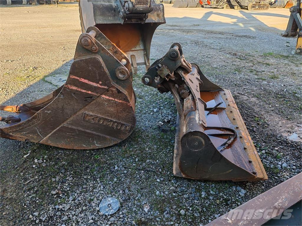 Liebherr A916 ホイール式油圧ショベル（パワーショベル・ユンボ・バックホー）