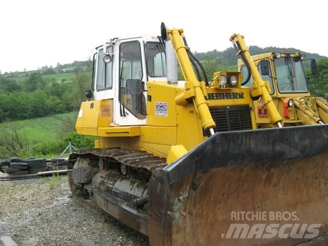 Liebherr PR 732 L ブルドーザー