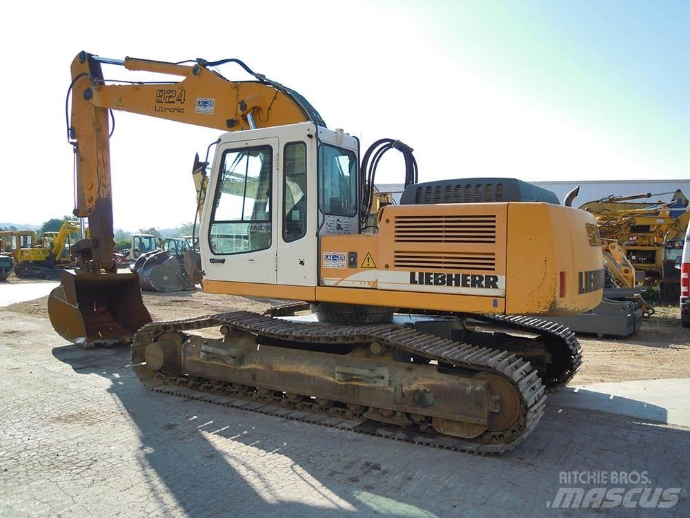 Liebherr R924B HDSL 大型油圧ショベル12t以上（パワーショベル・ユンボ）